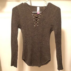 No Boundaries shirt and Pink Hoodie